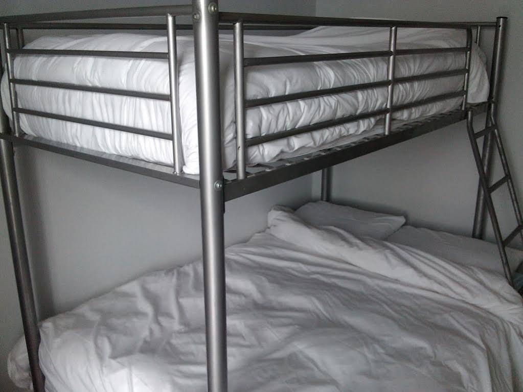 Spoon And The Stars Hostel Drogheda Bagian luar foto